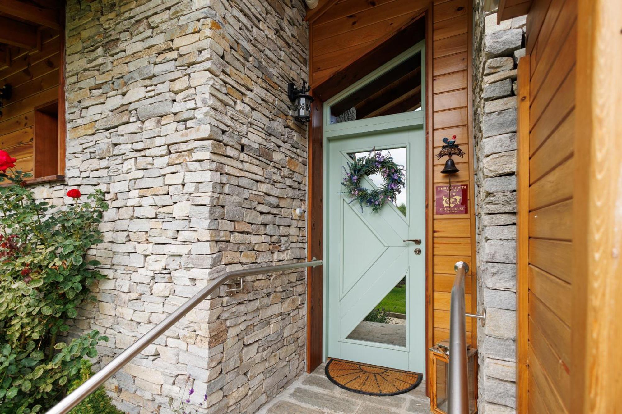 Mountain Villa Aleksia- With Jacuzzi Razlog Exteriér fotografie